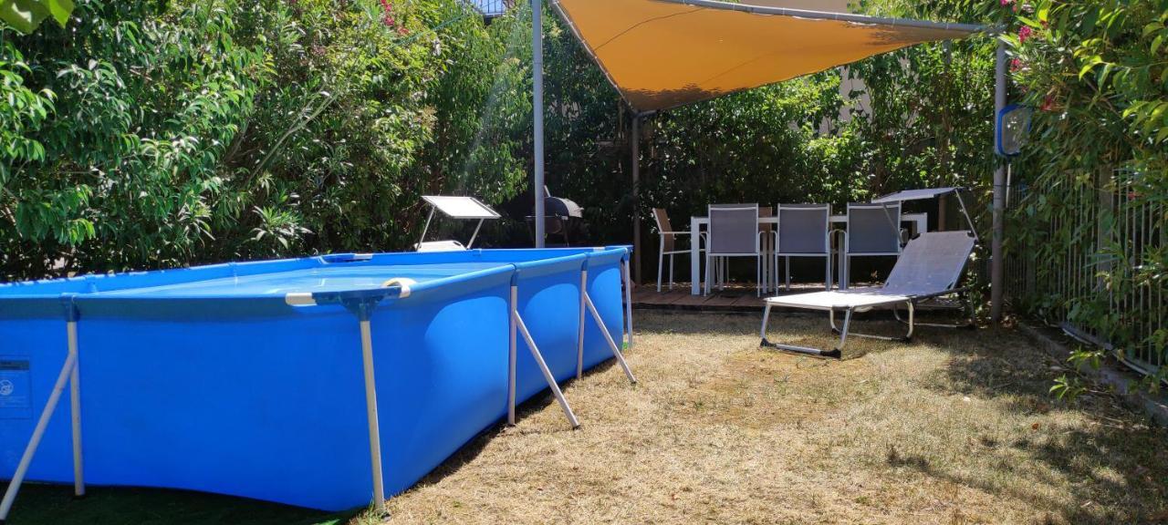 Appartamenti Corte Dei Cipressi Roe Εξωτερικό φωτογραφία