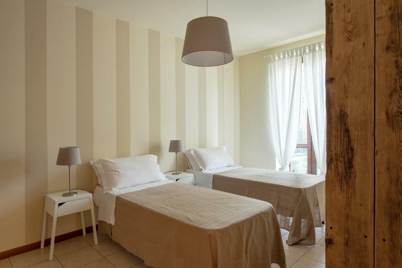 Appartamenti Corte Dei Cipressi Roe Εξωτερικό φωτογραφία